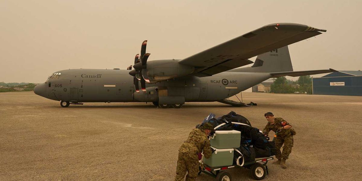 Ottawa paying Lockheed Martin .5 billion to maintain Hercules transport aircraft Ottawa paying Lockheed Martin .5 billion to maintain Hercules transport aircraft