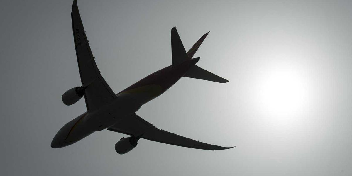 10 unruly passengers arrested on YVR-Mexico flight 10 unruly passengers arrested on YVR-Mexico flight