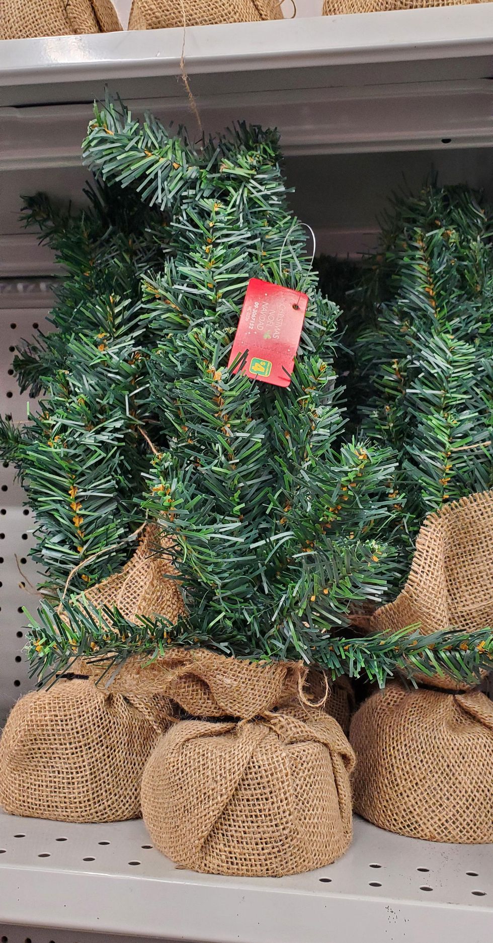 11 Christmassy Items That Are Way Cheaper At Dollarama Than Your Local Big Box Stores