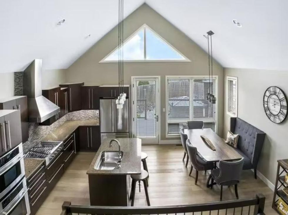 120 Loxley Bay, Thunder Bay