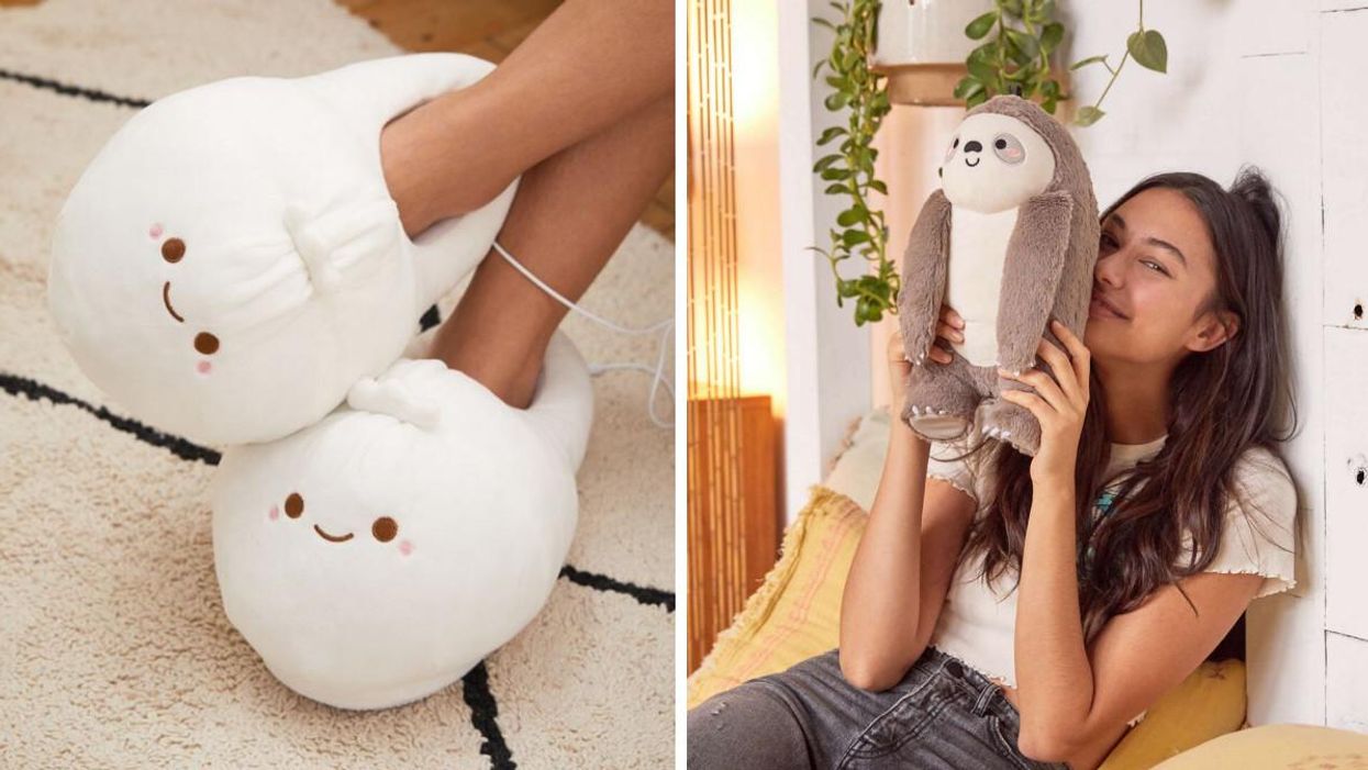 15 Cozy Gifts You Can Get In Canada For That Person Who Is Always Freezing