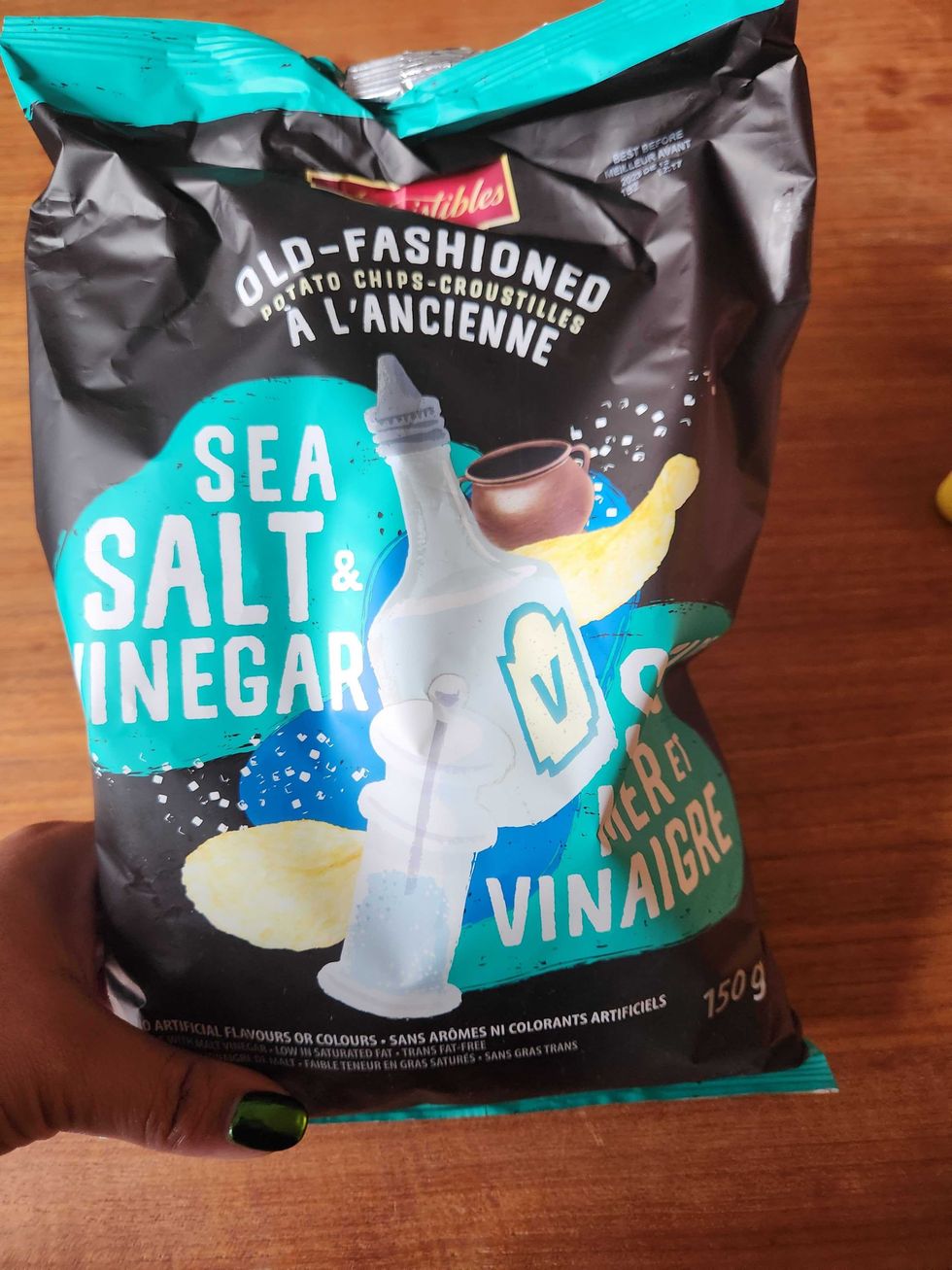 150 grams of Irresistibles old-fashioned potato chips sea salt and vinegar for $2.99.
