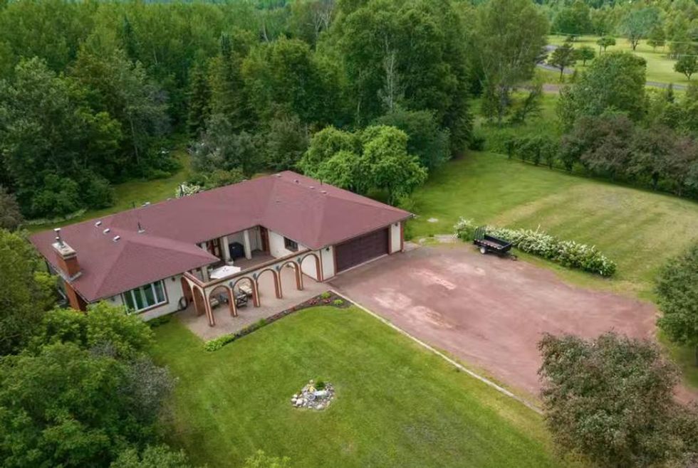 1561 Oliver Road, Thunder Bay, Ontario.