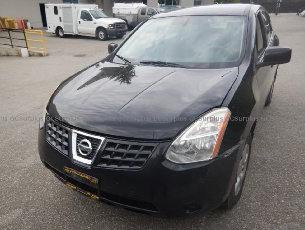 2008 Nissan Rogue S FWD.