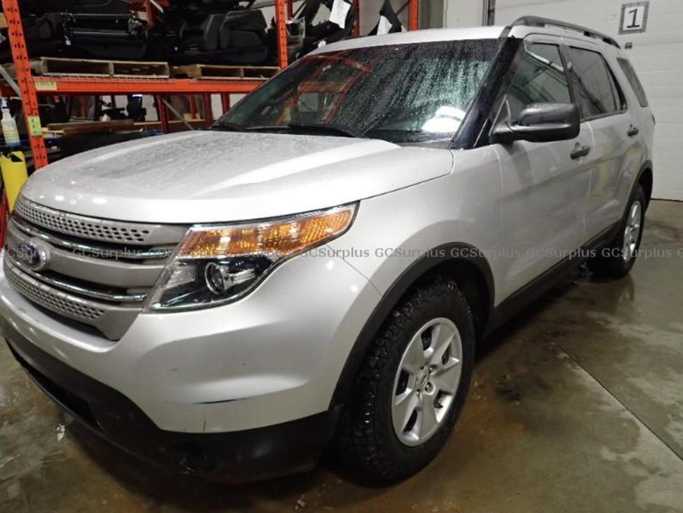 2014 Ford Explorer.