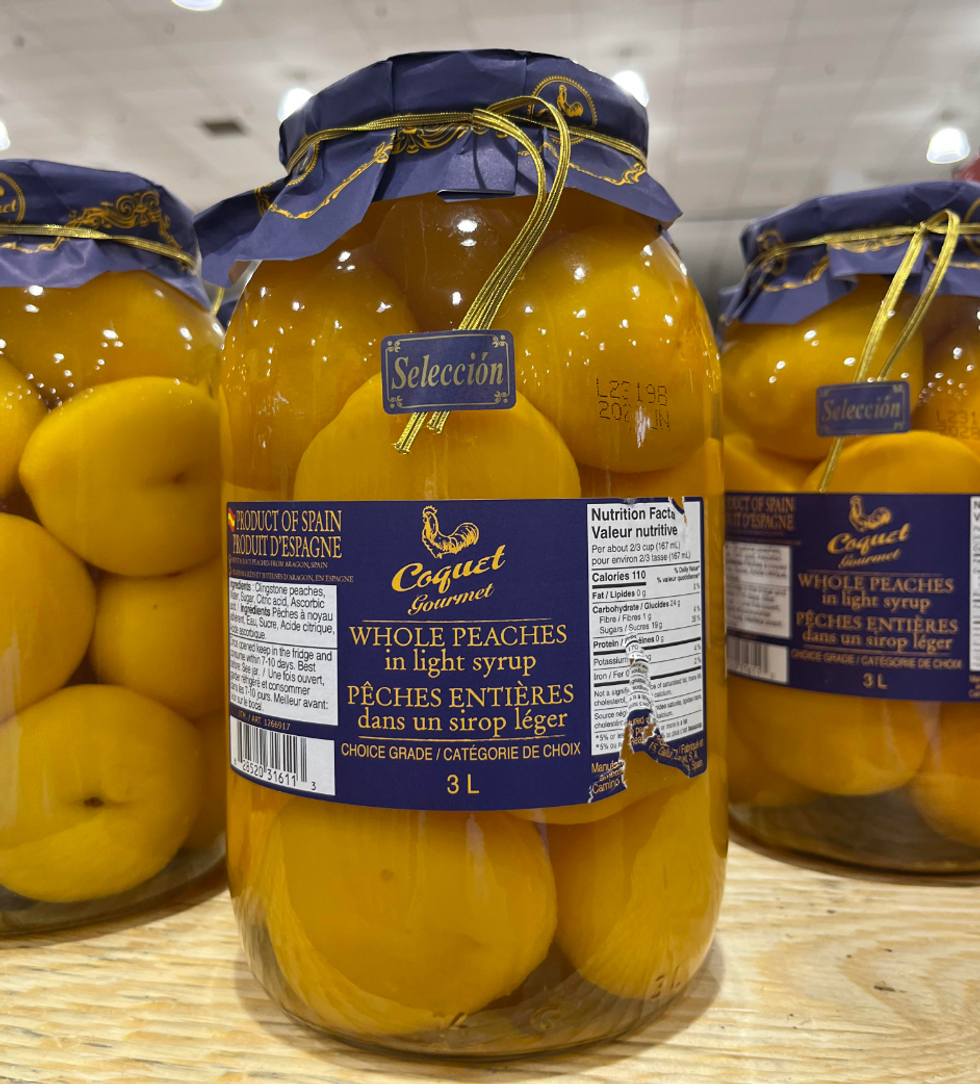 3 litres de p\u00eaches dans le sirop chez Costco.