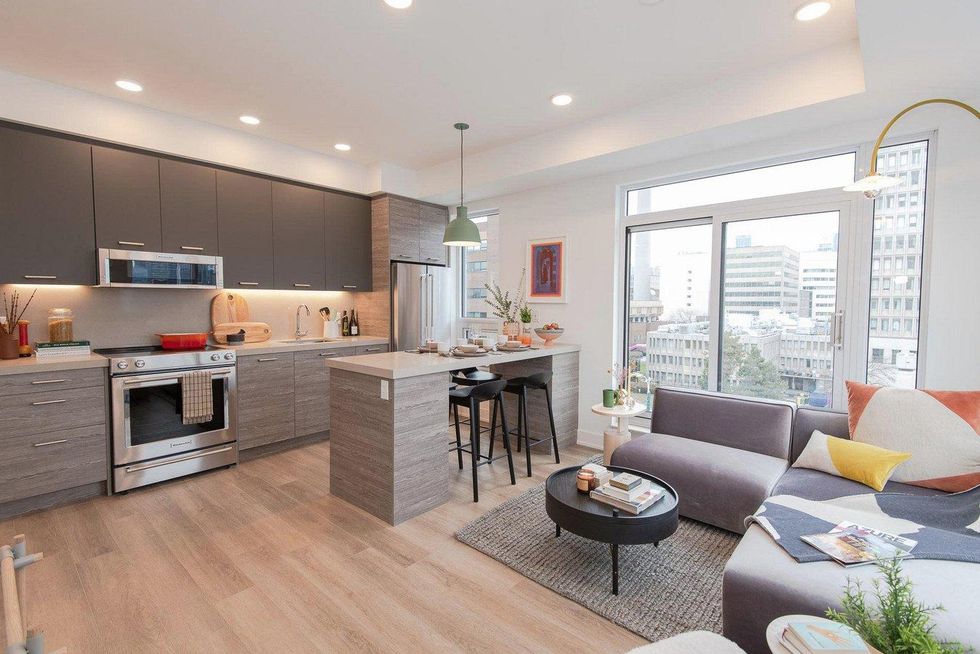 484 Spadina Avenue, Toronto, ON