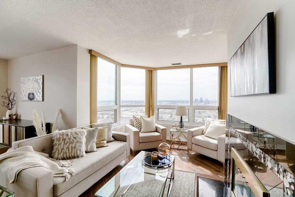 8 Lisa St., Unit 2907, Brampton, ON