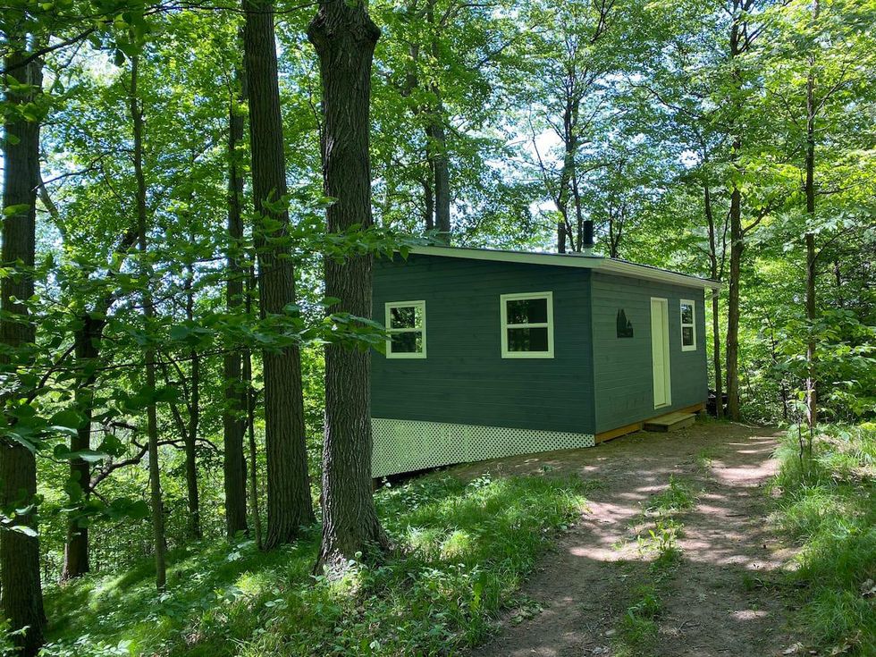 9 Cheap Cottage Rentals In Ontario For A LastMinute Getaway Narcity