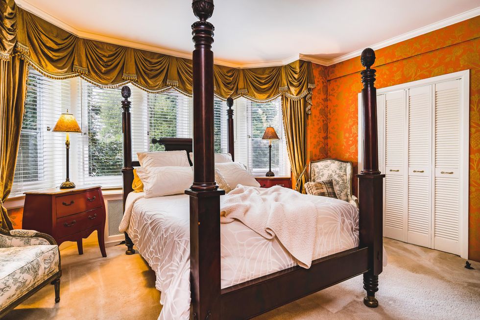 93 Salisbury Avenue in Cambridge, Ontario