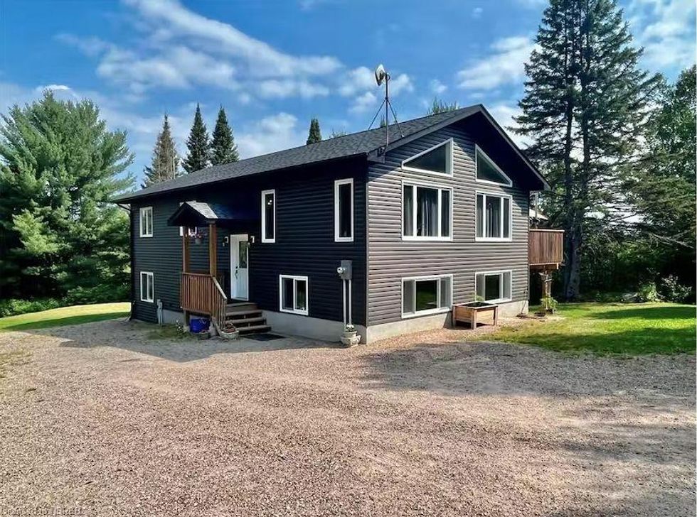 95 Lavinge Road, Corbeil