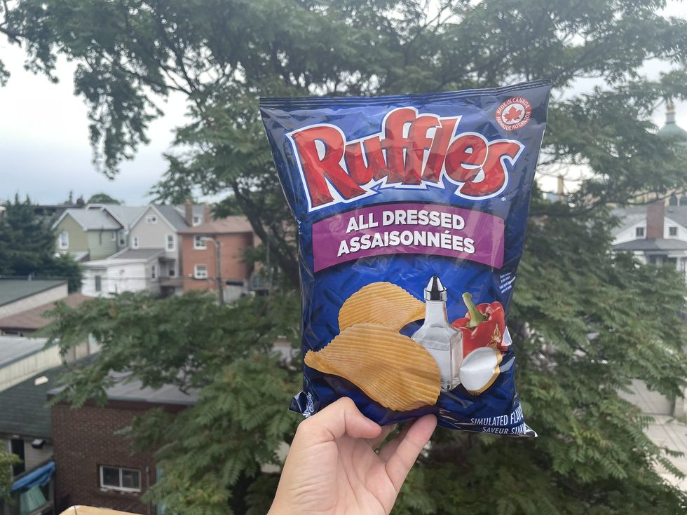 A bag of Ruffles All Dressed Chips.