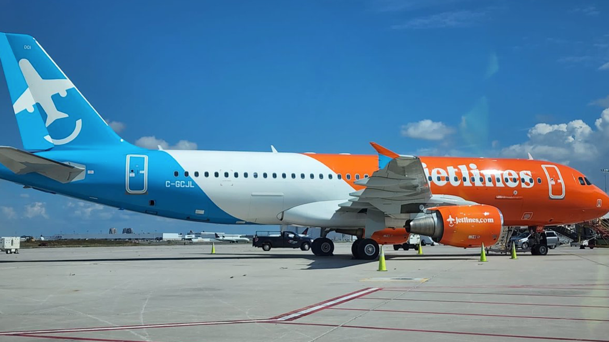 A Canada Jetlines plane.