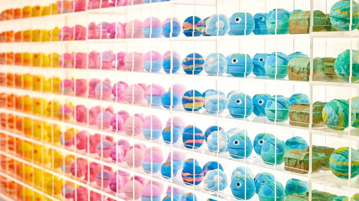 Lush bath best sale bombs online