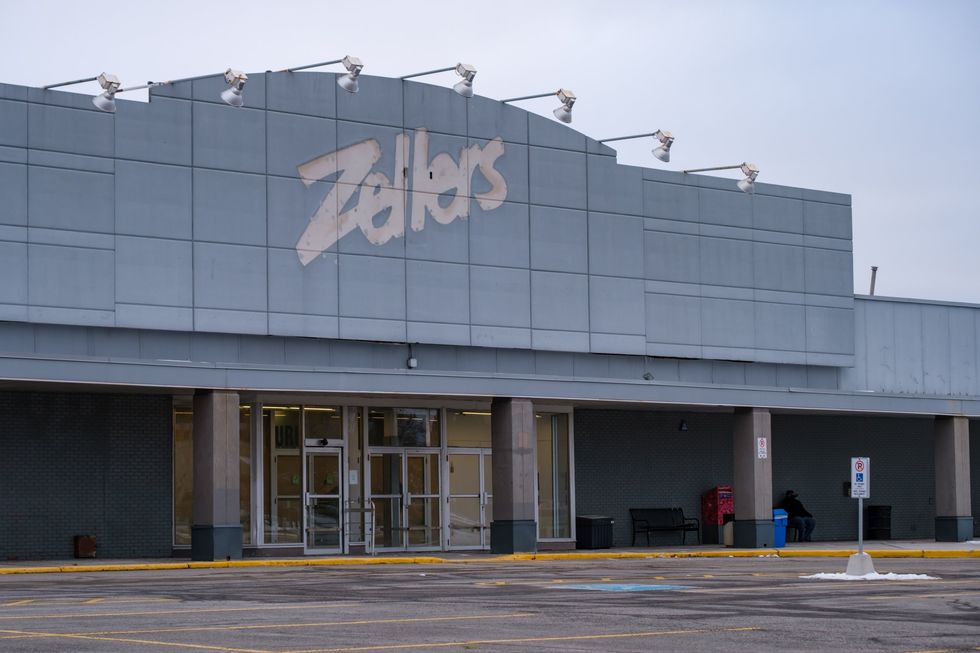 A defunct Zellers.