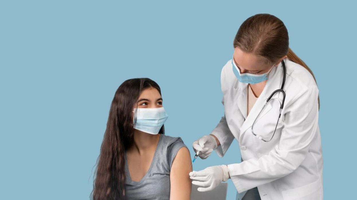 A Doctor Offered Her Own Daughter $5K To Not Get Vaccinated In BC & She Didn't Listen