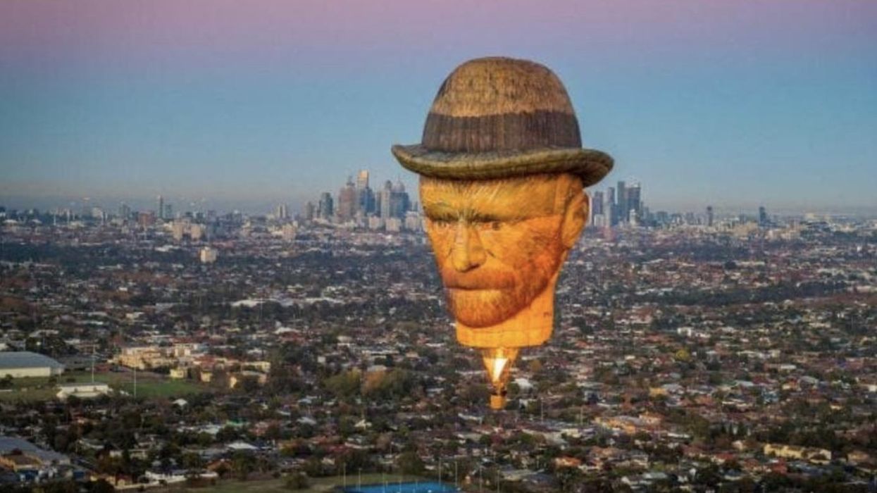 A Giant Van Gogh Balloon Is Invading The Toronto Sky This Week