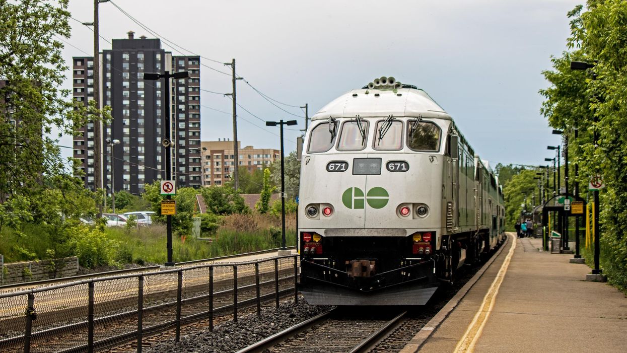 A GO Station Shut Down Due To Flooding & The Tunnel Was Filled With Water (PHOTOS)