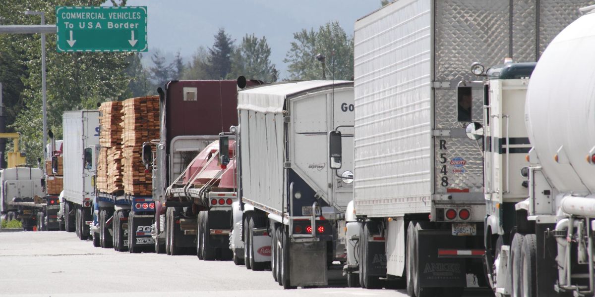 A Gofundme For Truckers Against Canada S Vaccine Mandate Has Raised Over 4 Million Narcity A Gofundme For Truckers Against Canada S Vaccine Mandate Has Raised Over 4 Million Narcity