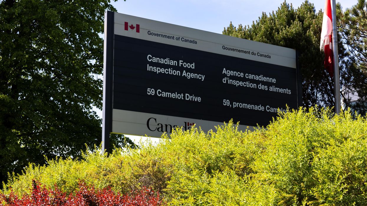 A government sign that says Canadian Food Inspection Agency.