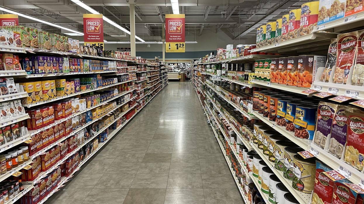 A grocery aisle.