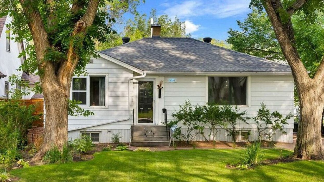 A home for sale in Regina, SK.