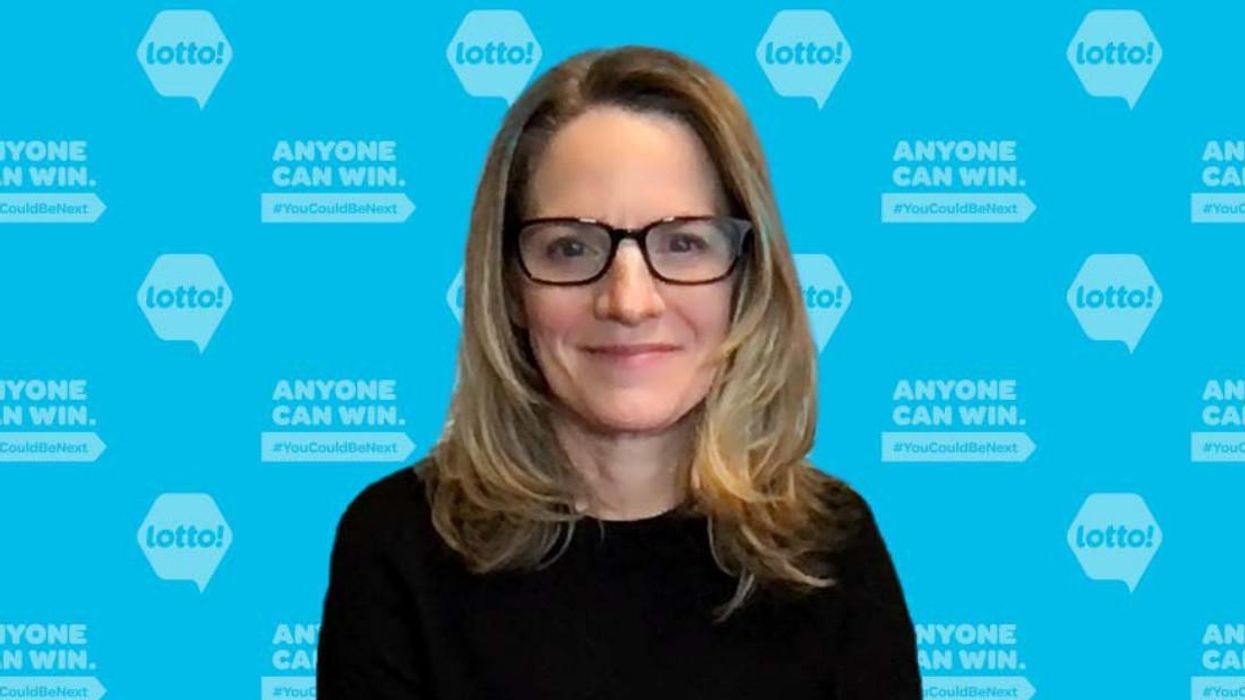 A Lottery Winner In BC Started The New Year $1 Million Richer & Popped A Bottle Of Champagne