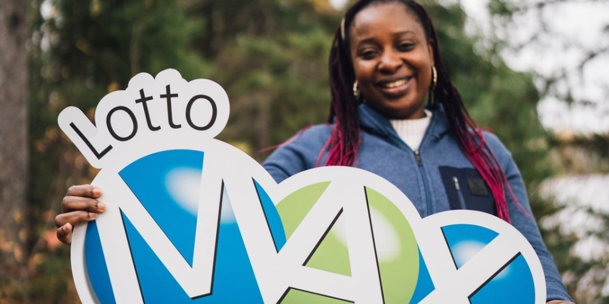 Lotto max biggest online jackpot