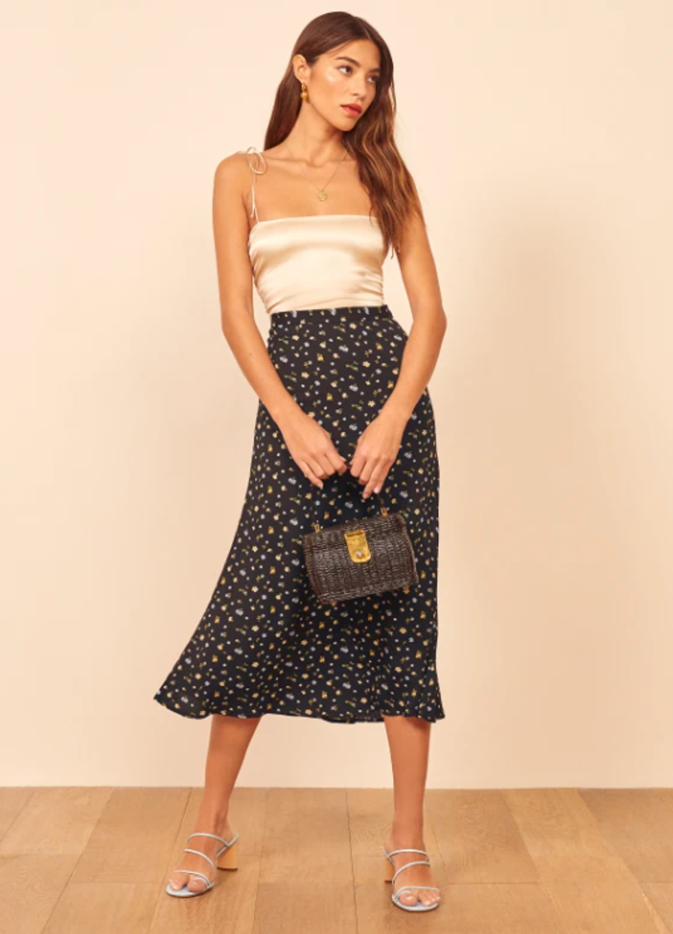 A model wearing the Bea Skirt.