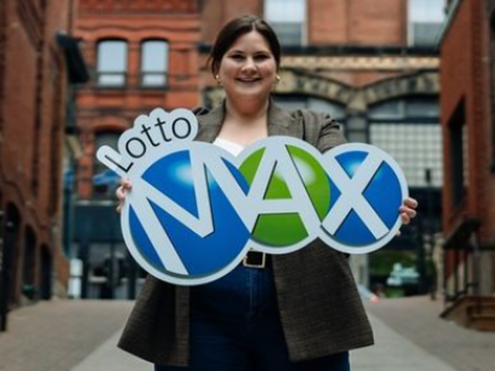 Lotto max may online 17