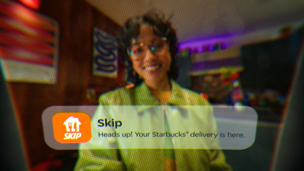 A phone notification of a Starbucks delivery via Skip.