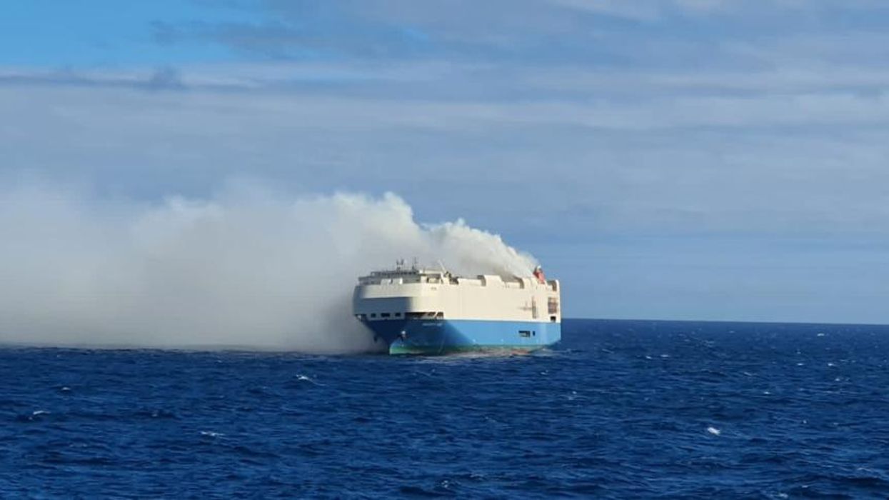 A Ship Full Of Porsches Caught Fire & 4,000 Luxury Cars Are Now Burning On The Atlantic
