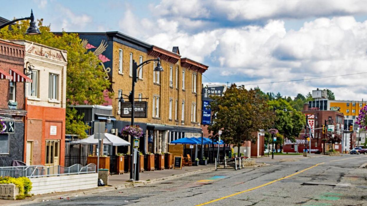 A Sudbury Bar Was Exposed To COVID-19 & If You Were Dancing You May Need To Self-Isolate