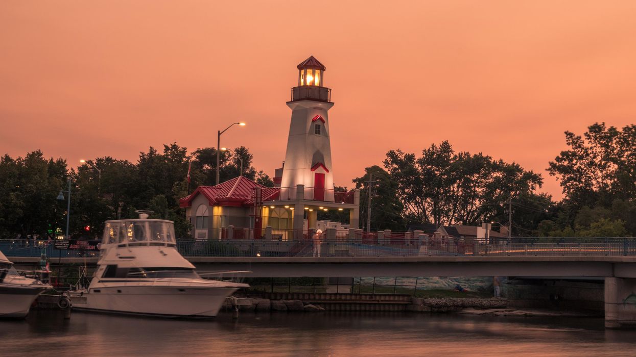 A sunset in Port Credit.