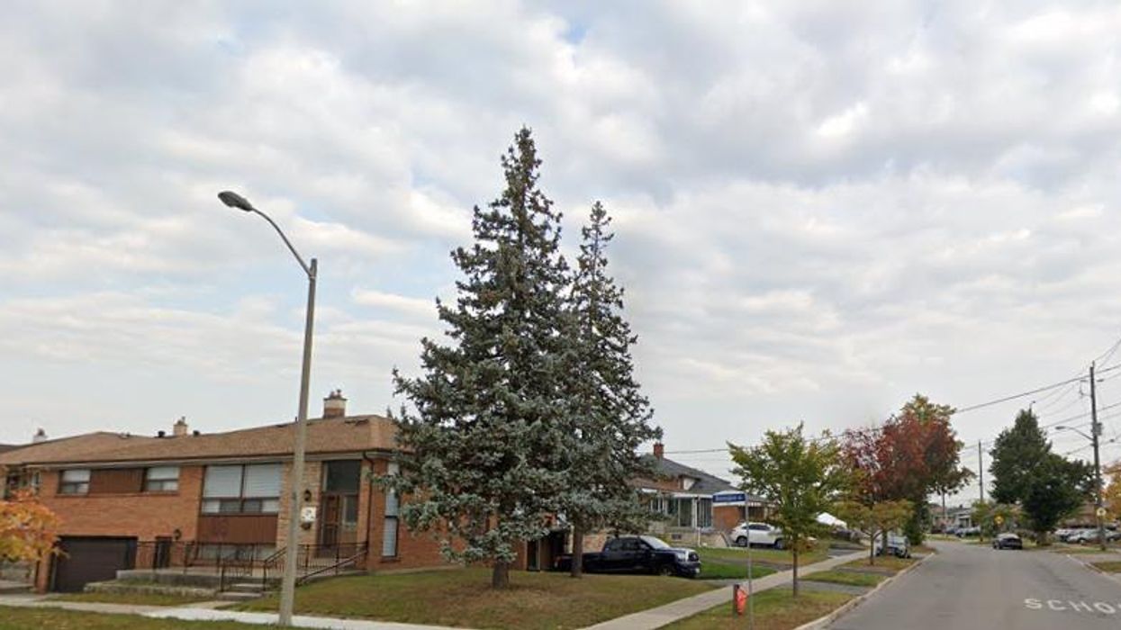 A Toronto Driver Hit A Mother & Daughter After The Car Mounted The Sidewalk