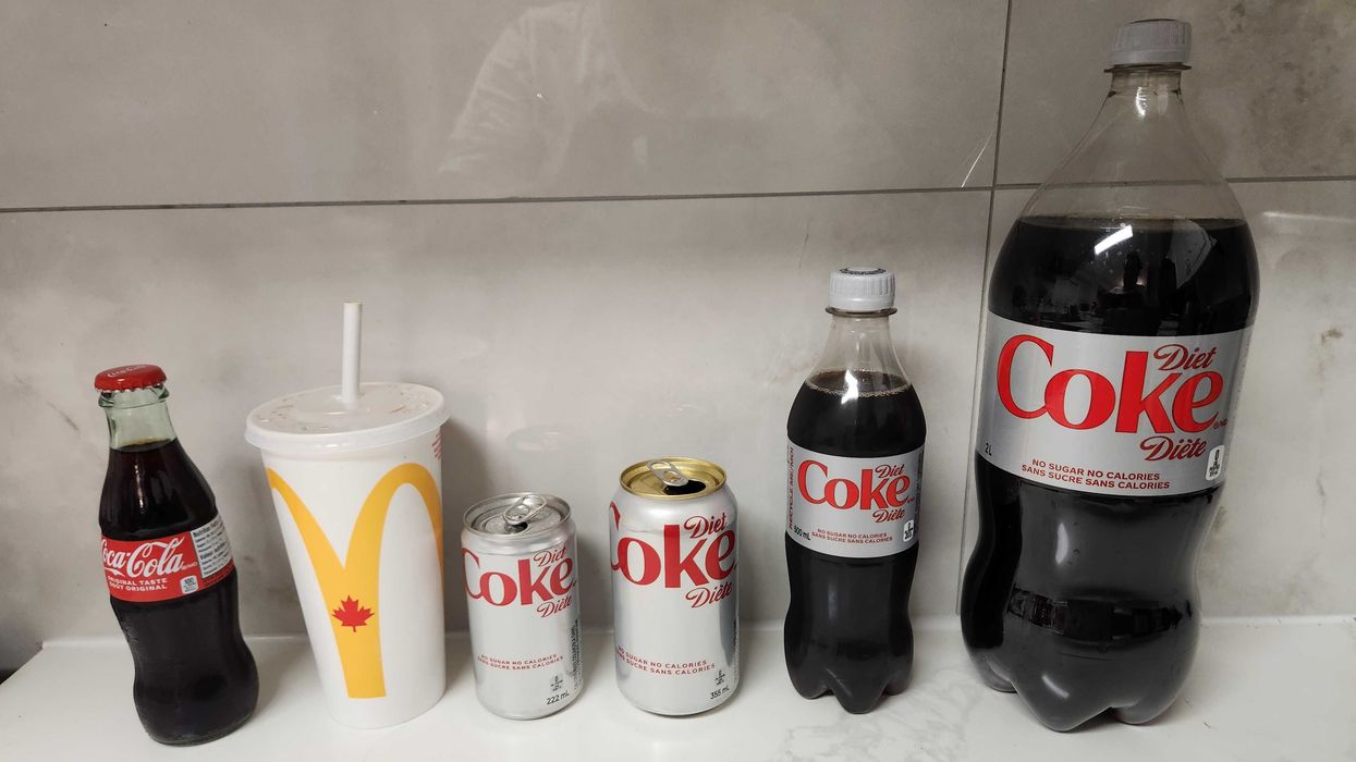 A variety of Diet Cokes.