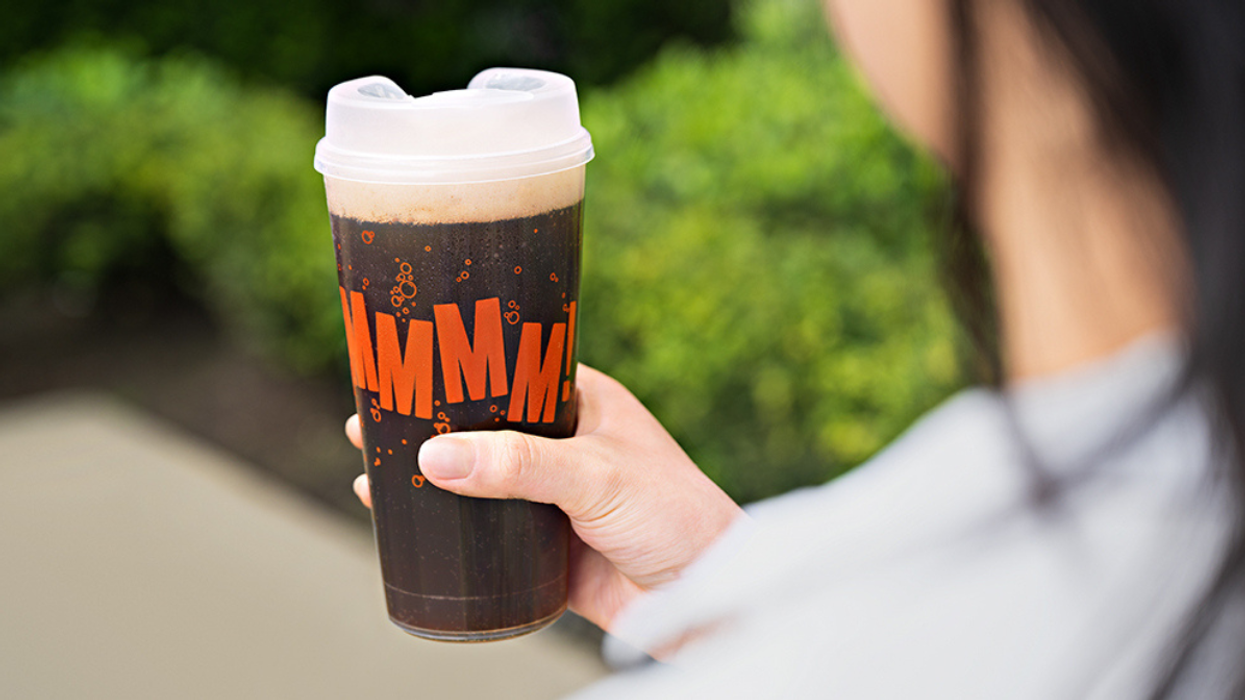 A&W célèbre la Journée mondiale de l’environnement en offrant des verres réutilisables gratuits