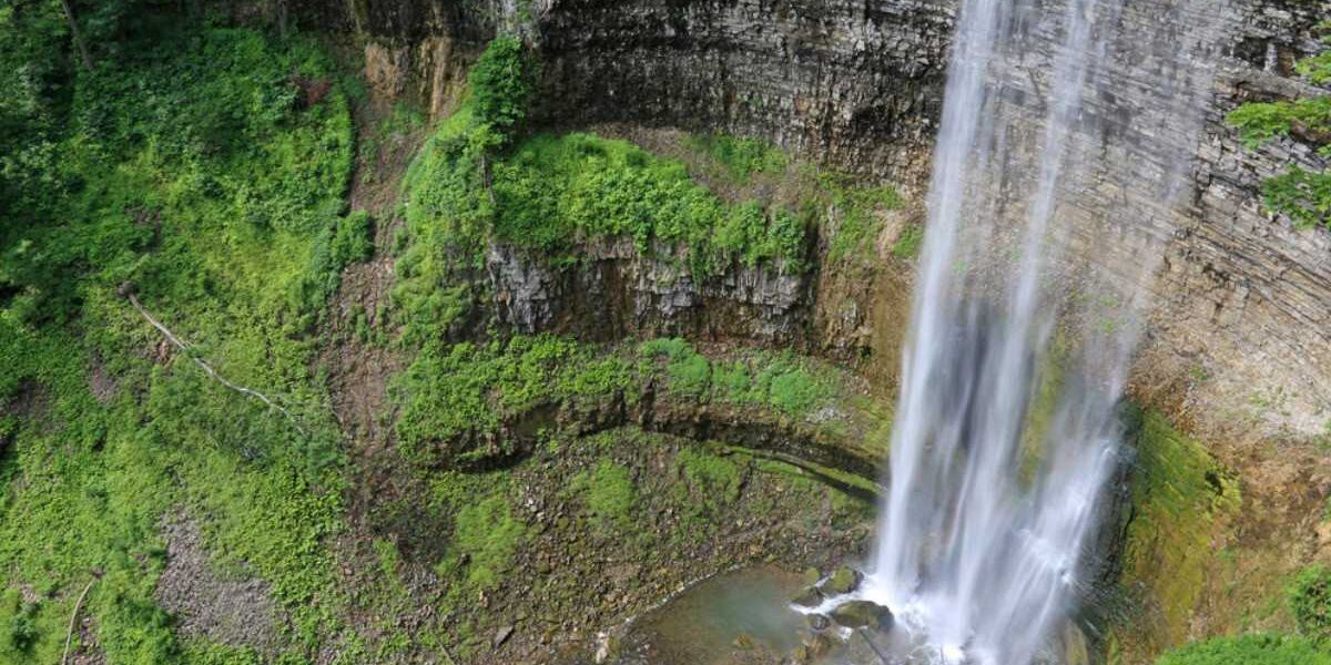 This stunning Ontario waterfall is like a baby Niagara Falls and it’s only 1 hour from Toronto, Life in canada This stunning Ontario waterfall is like a baby Niagara Falls and it’s only 1 hour from Toronto, Life in canada