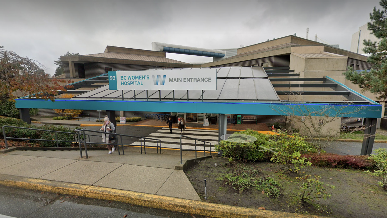 A Woman Posed As A Nurse In A Hospital In Vancouver & Even Gave Out Medical Care To Patients