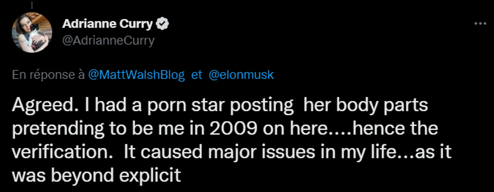 Adrianne Curry's tweet.