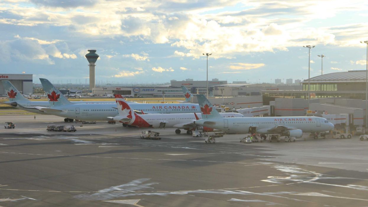 air canada planes at toronto pearson international airport