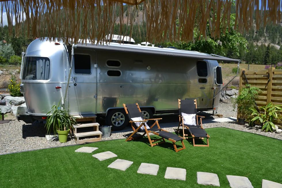 Airbnb airstream