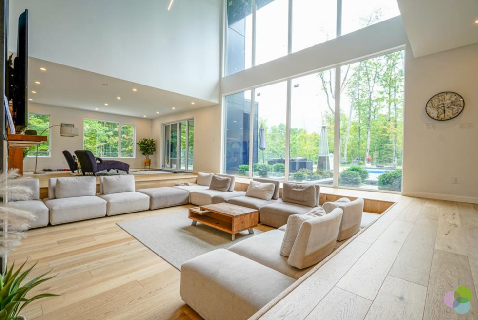 Aire ouverte de la maison \u00e0 vendre de Carolane Toupin.