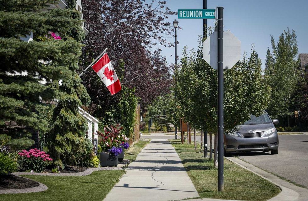 Alberta and Canada flags become divisive