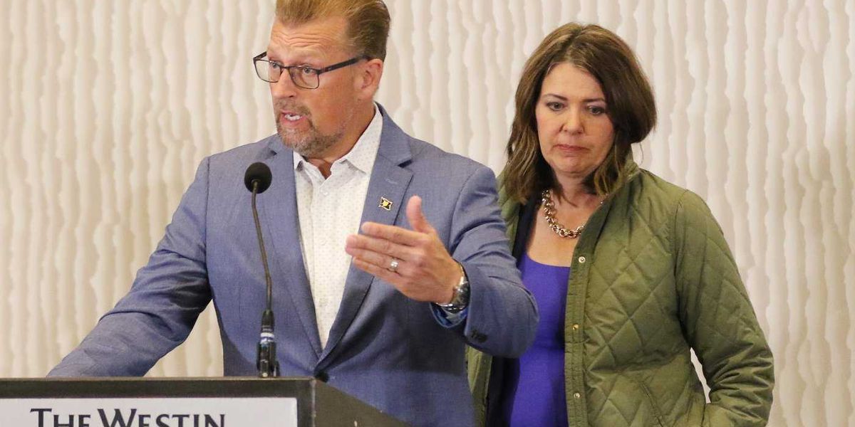 Alberta minister says ‘human error’ saw detainees dropped off in Edmonton streets Alberta minister says ‘human error’ saw detainees dropped off in Edmonton streets