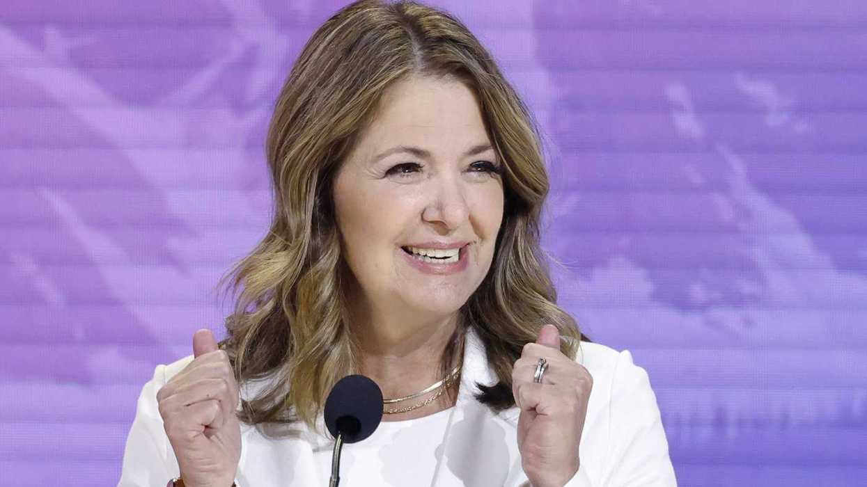 Alberta's Smith lauds Canada-U.S. pipeline permit