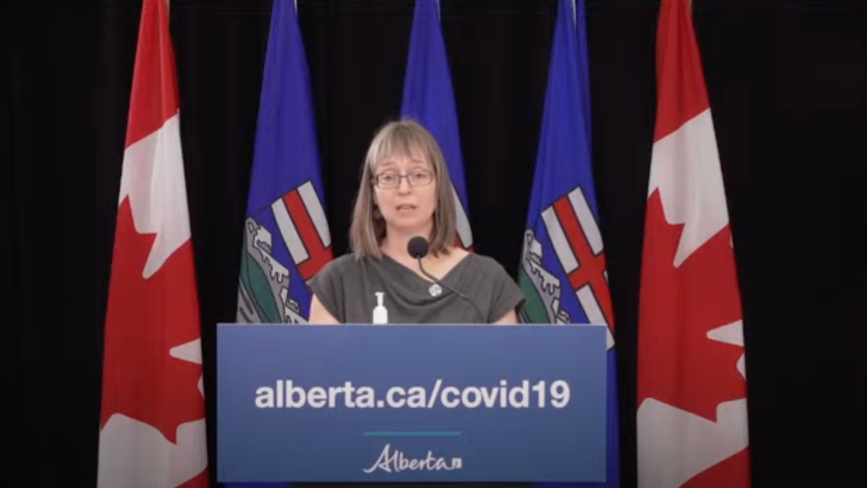 Alberta's Top Doctor Warns Against Hosting ‘Dangerous’ COVID-19 Spreader Events