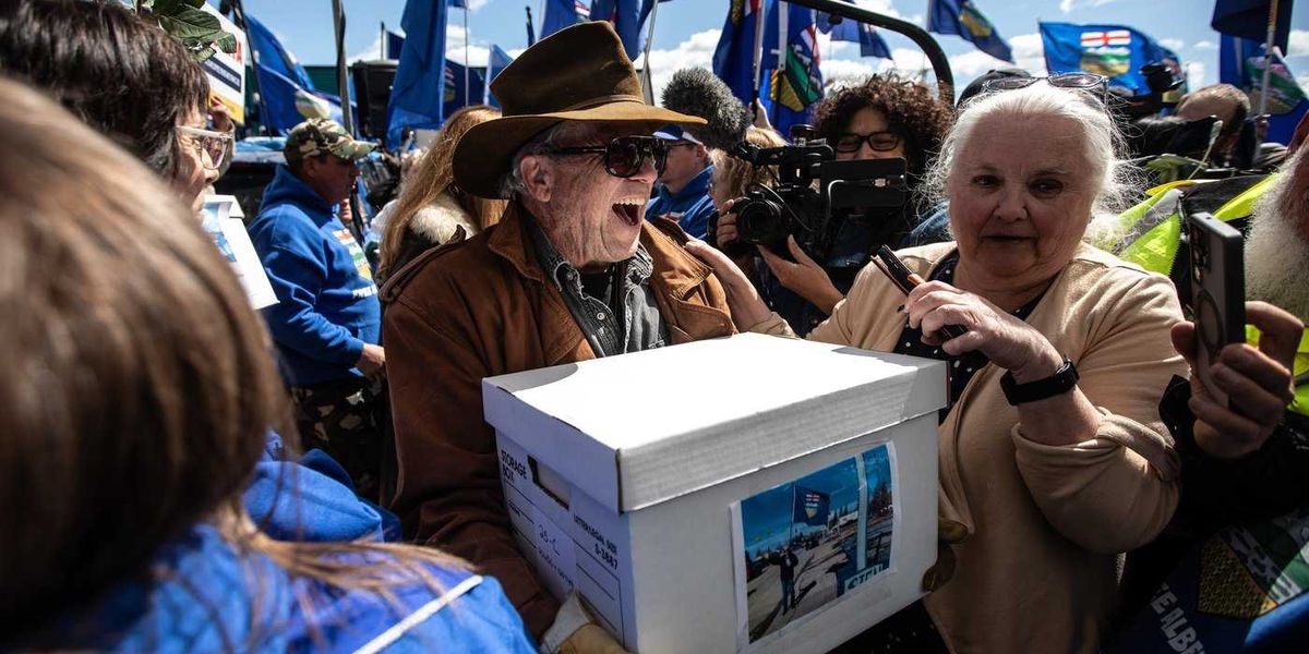 Petition urging Alberta separation vote successful with 223K verified signatures Petition urging Alberta separation vote successful with 223K verified signatures