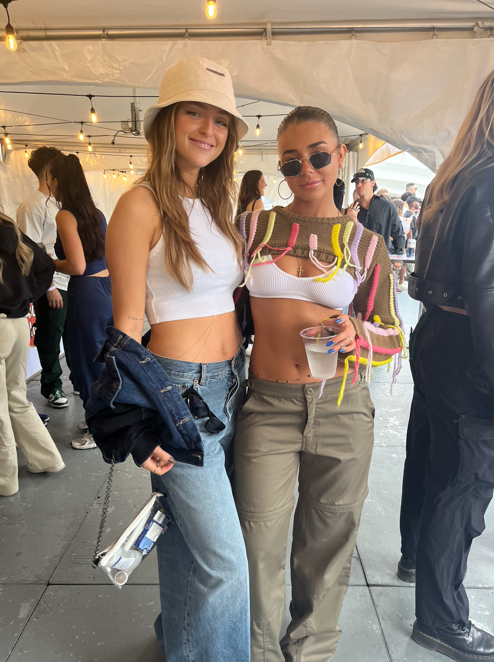 Alicia Moffet et Ma\u00eft\u00e9 Auguste.