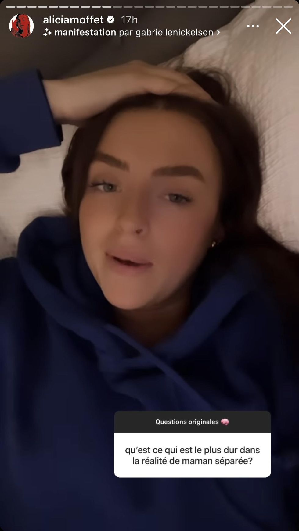 Alicia Moffet r\u00e9pond \u00e0 des questions sur Instagram.